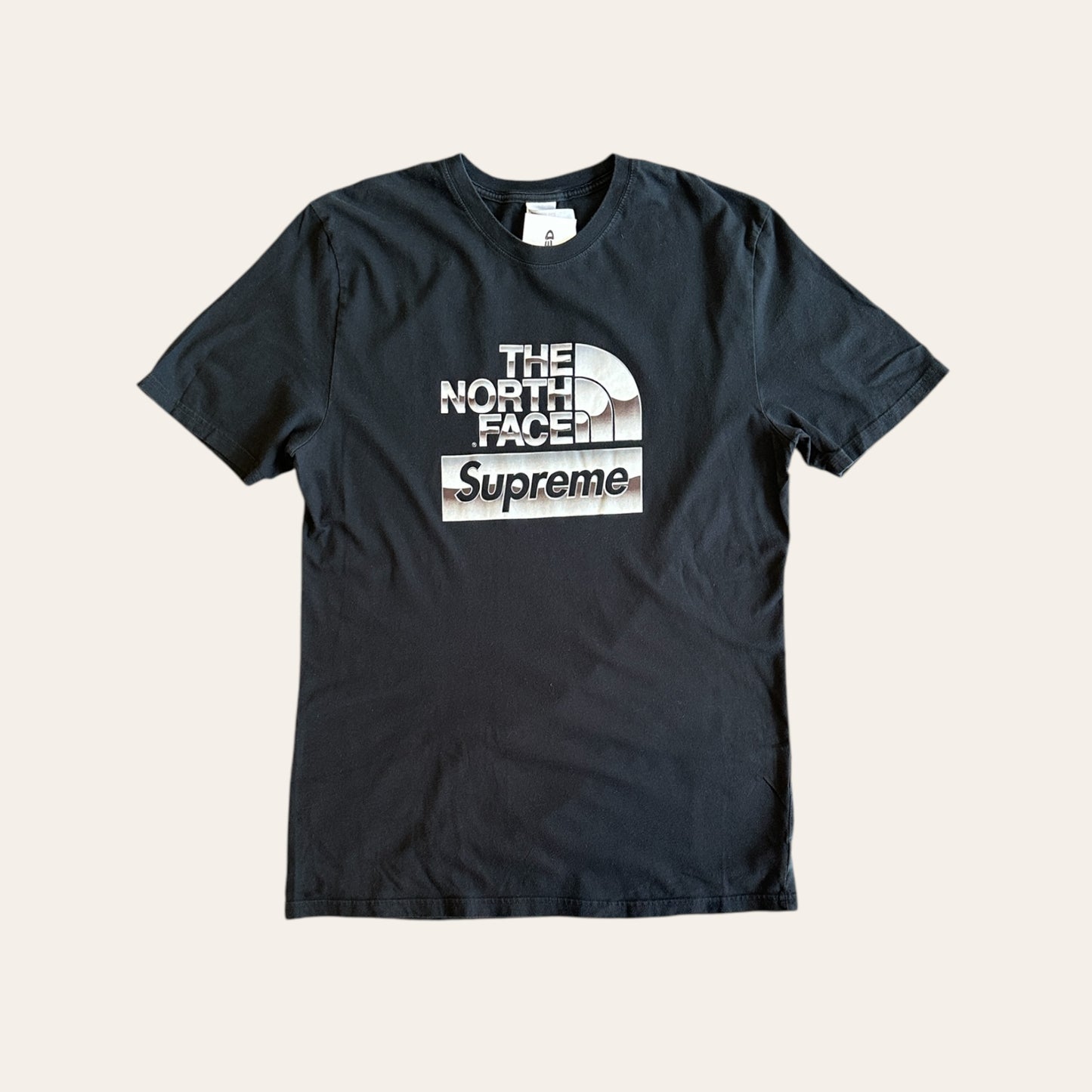 North Face x Supreme Tee Size L