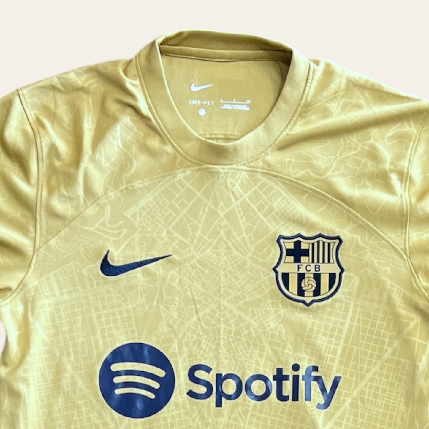 22'/23' Barcelona Away Kit Size S