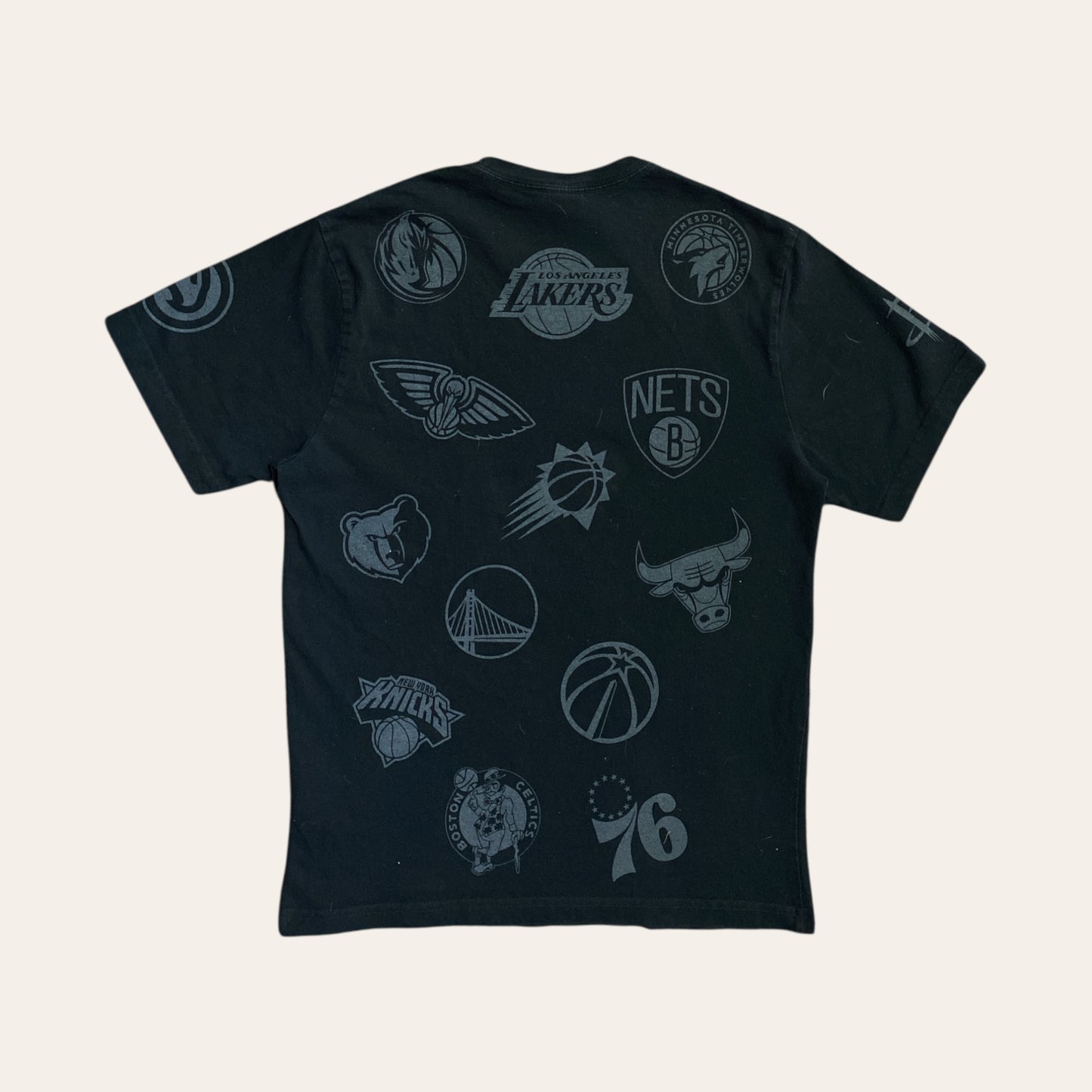 OVO x NBA AOP Tee Size M