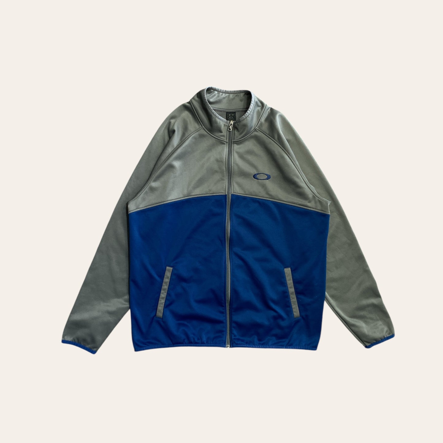 00s Oakley Zip Up Size XL