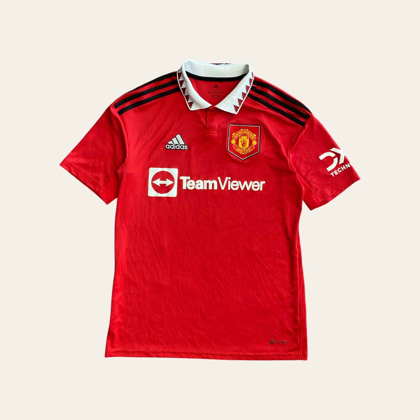 22'/23' Manchester United Home Kit Size Youth XL