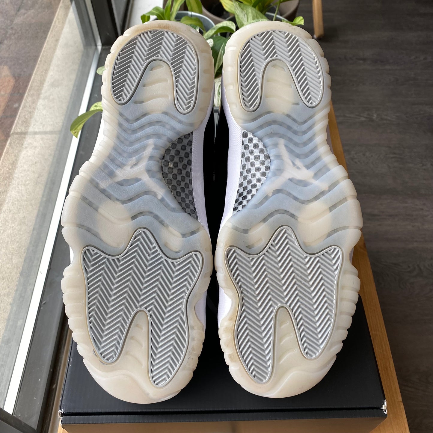 Air Jordan 11 "Jubilee" Size 10.5