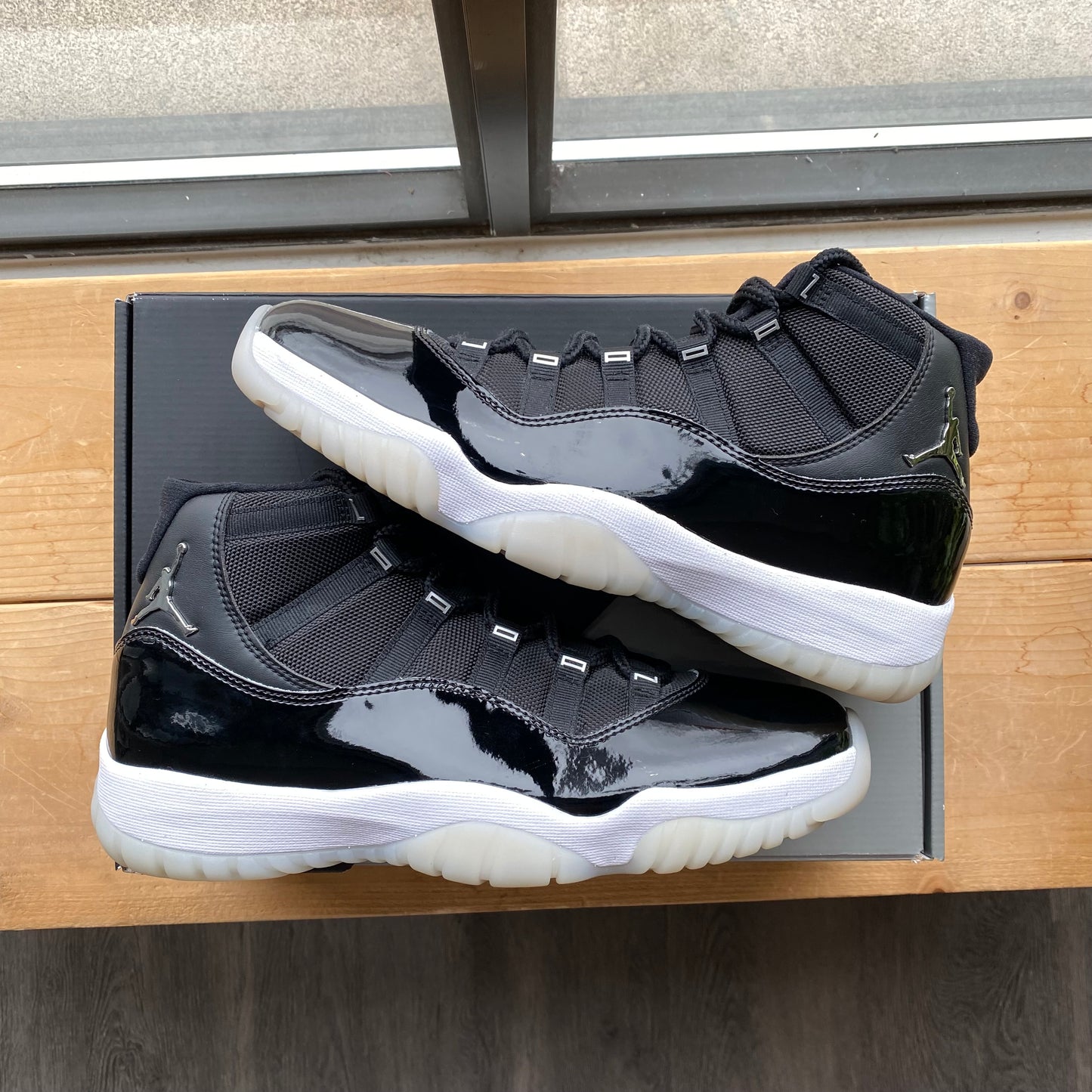 Air Jordan 11 "Jubilee" Size 10.5