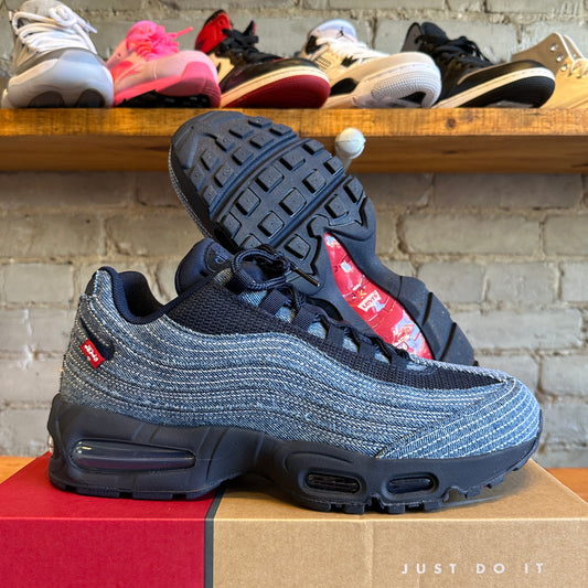 Levi’s x Nike Air Max 95 “Obsidian” Size 11