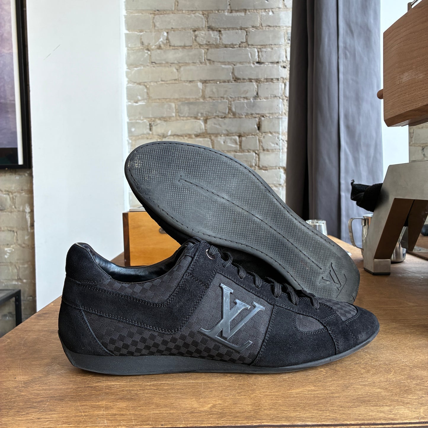 Louis Vuitton Trainer Black Size 8.5