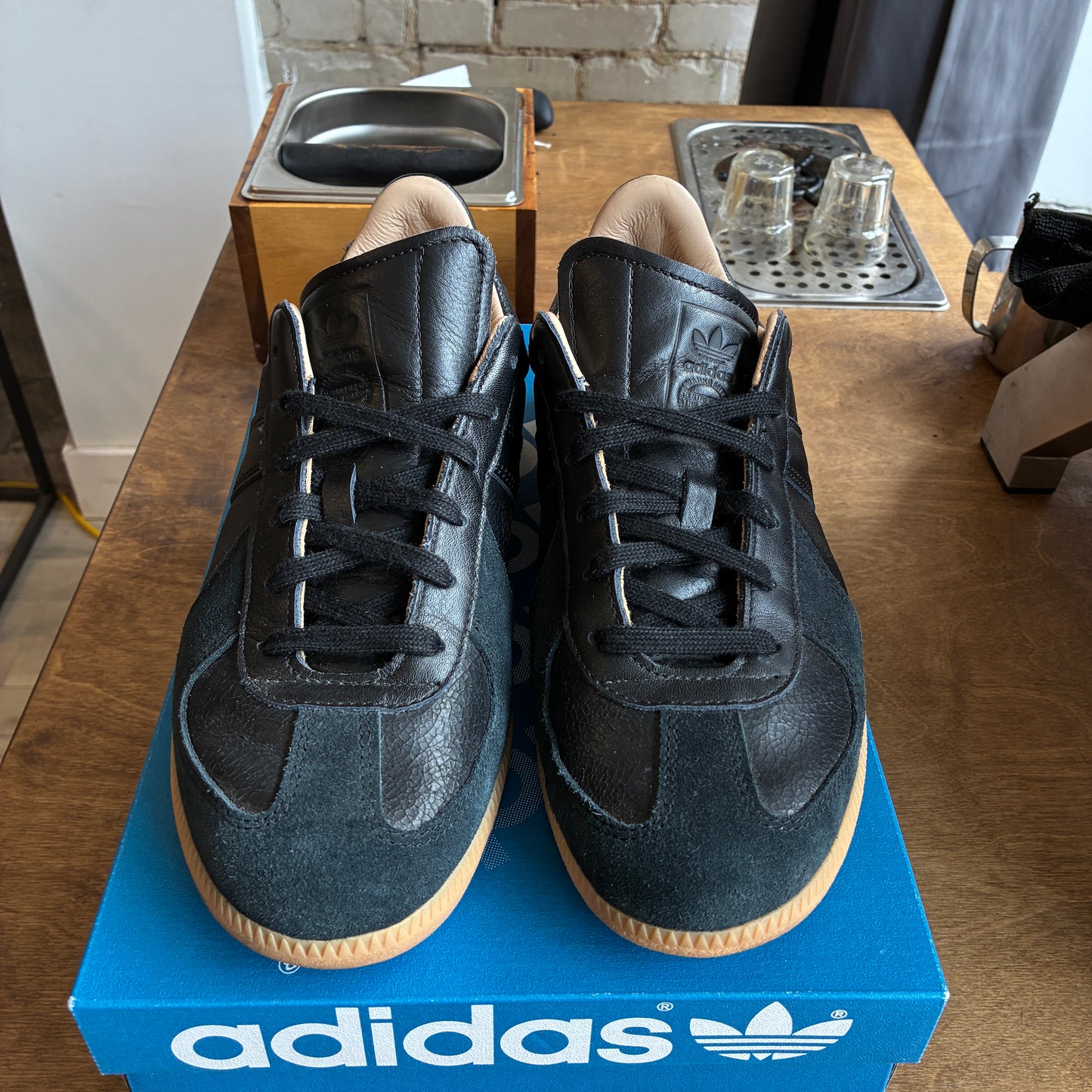 Adidas Army Lux Size 9