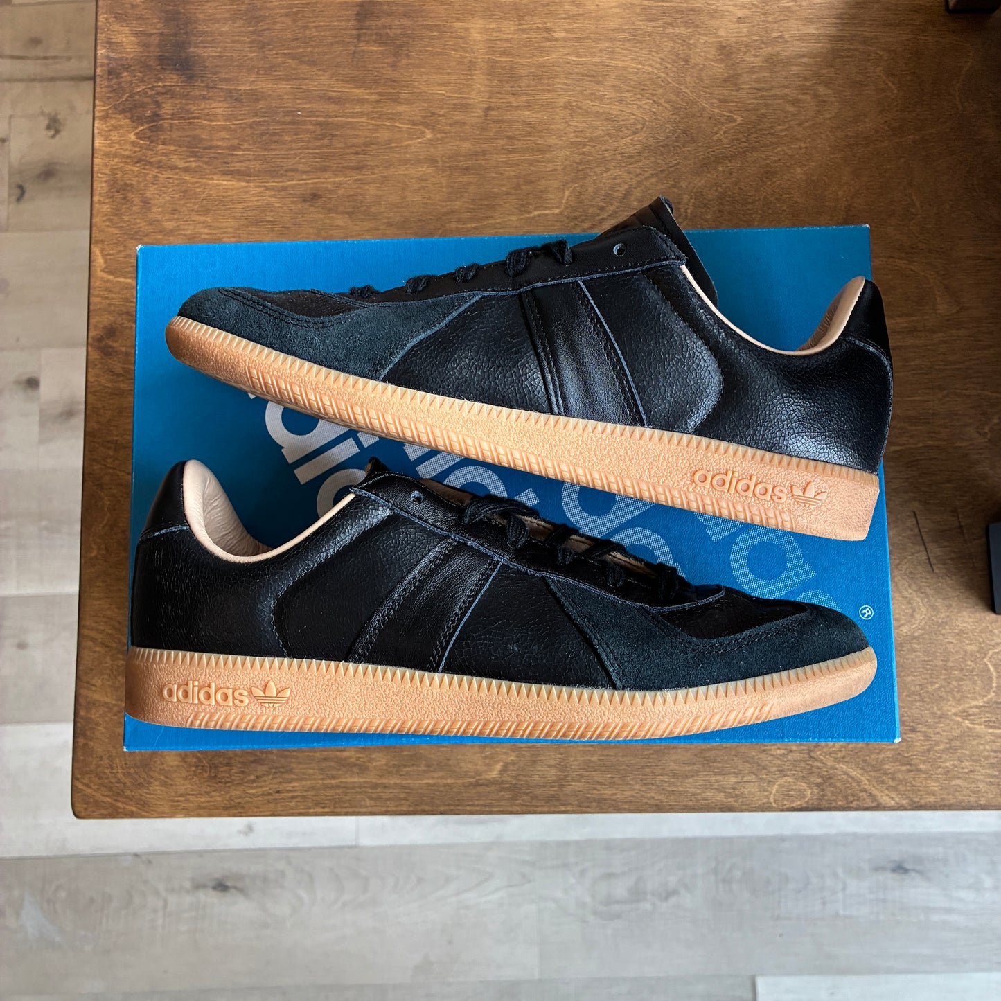 Adidas Army Lux Size 9