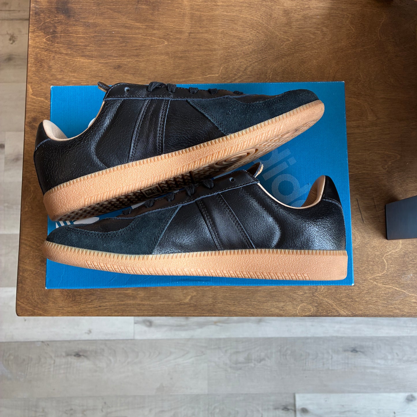 Adidas Army Lux Size 9