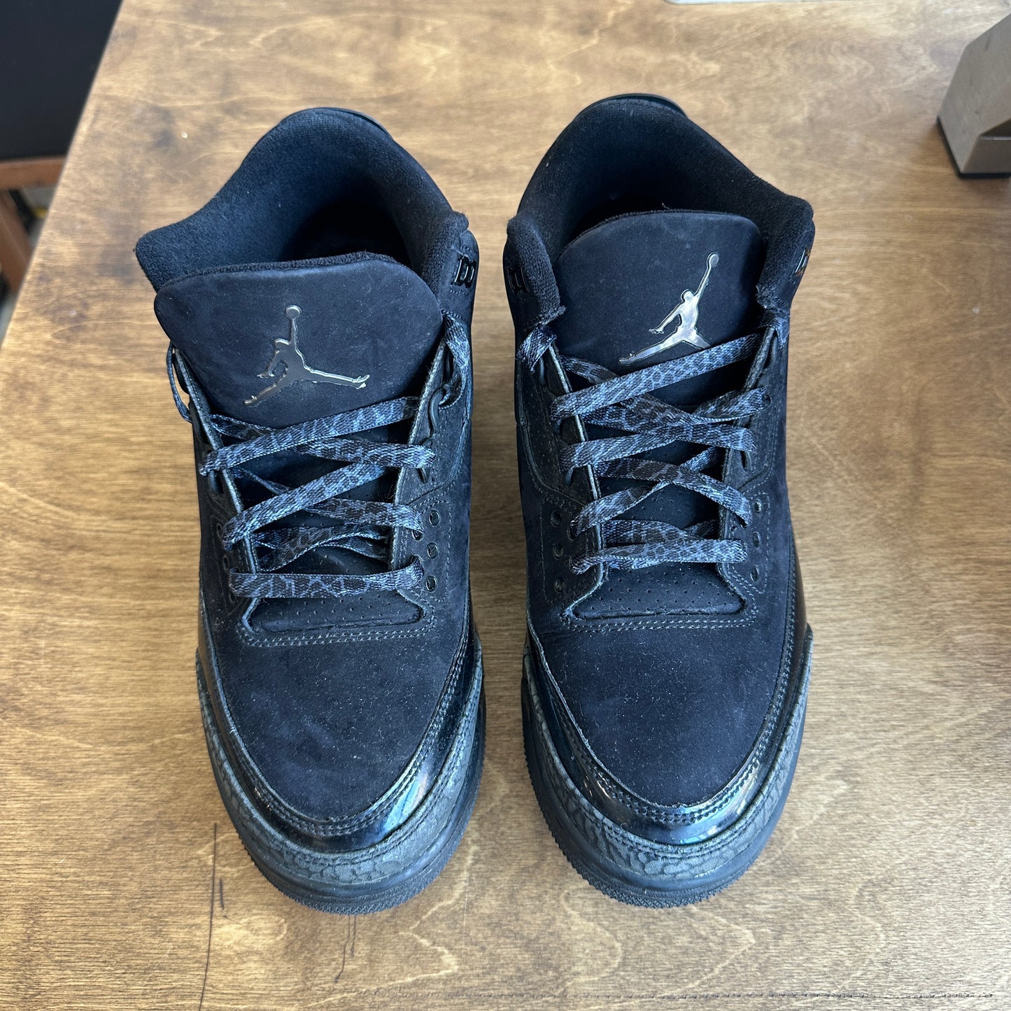 Air Jordan 3 "Black Cat" Size 9