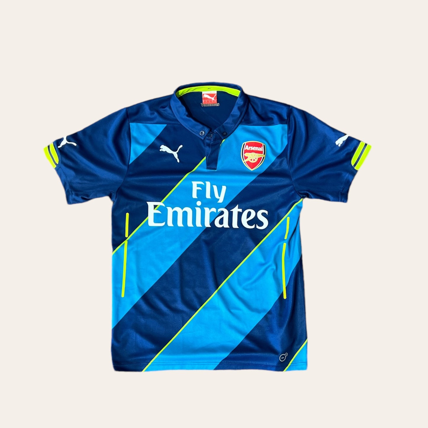 14/15 Arsenal Third Kit Size S