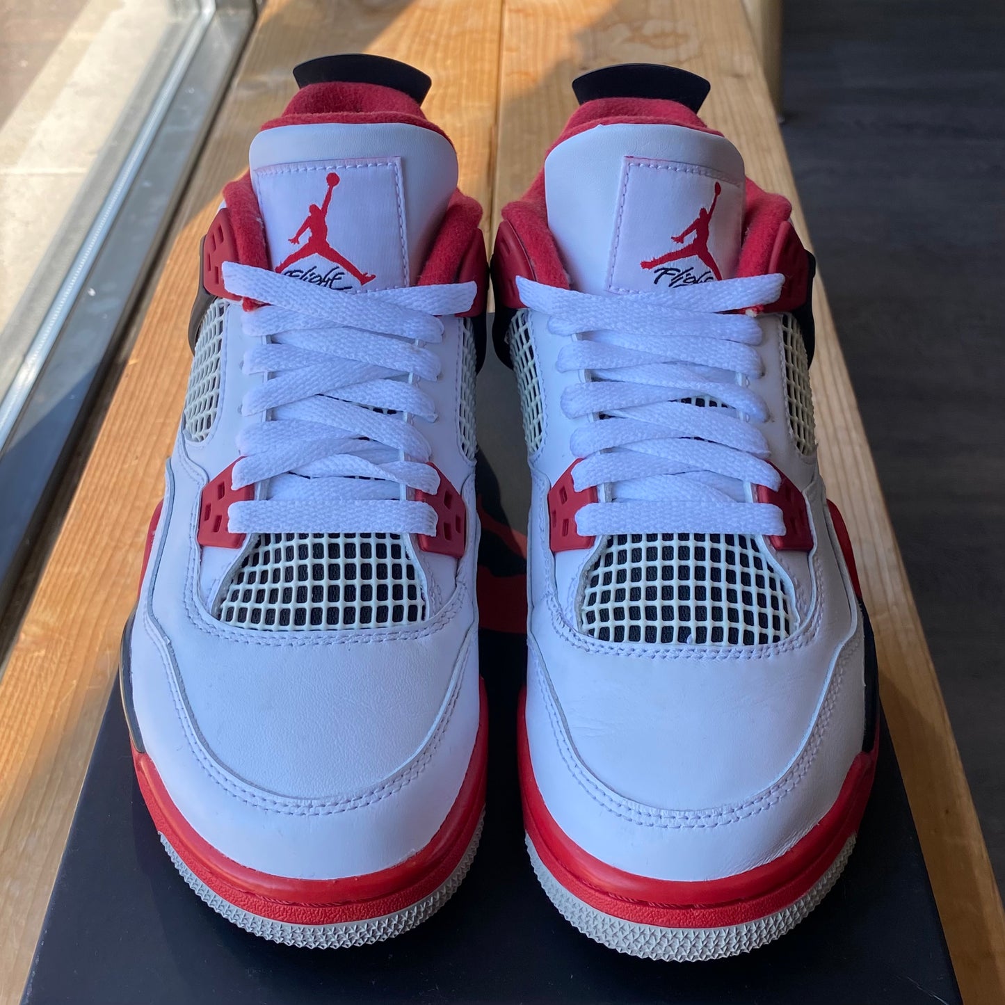 Air Jordan 4 'Fire Red' Size 5Y