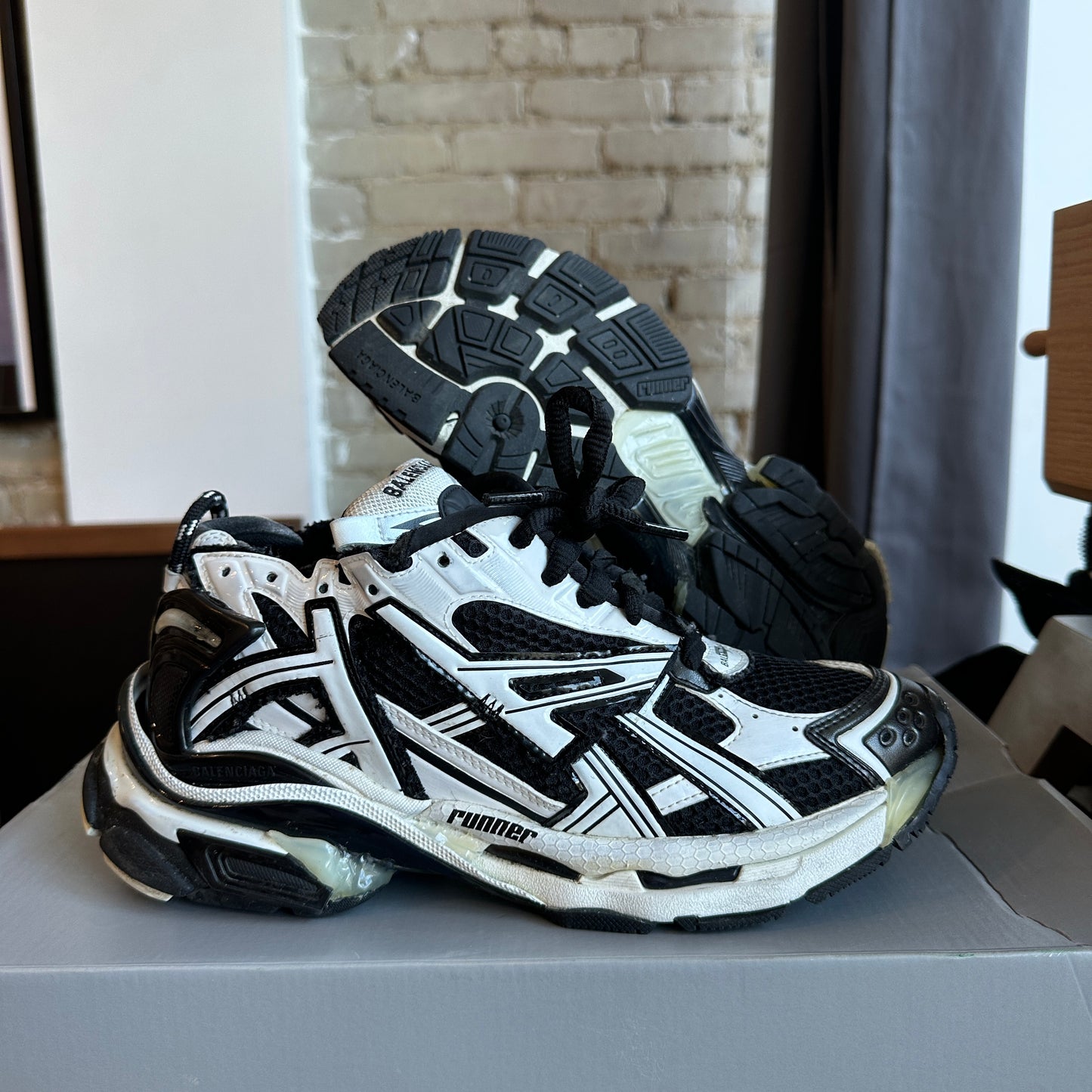 Balenciaga Runner "Bicolor Mesh" Size 40
