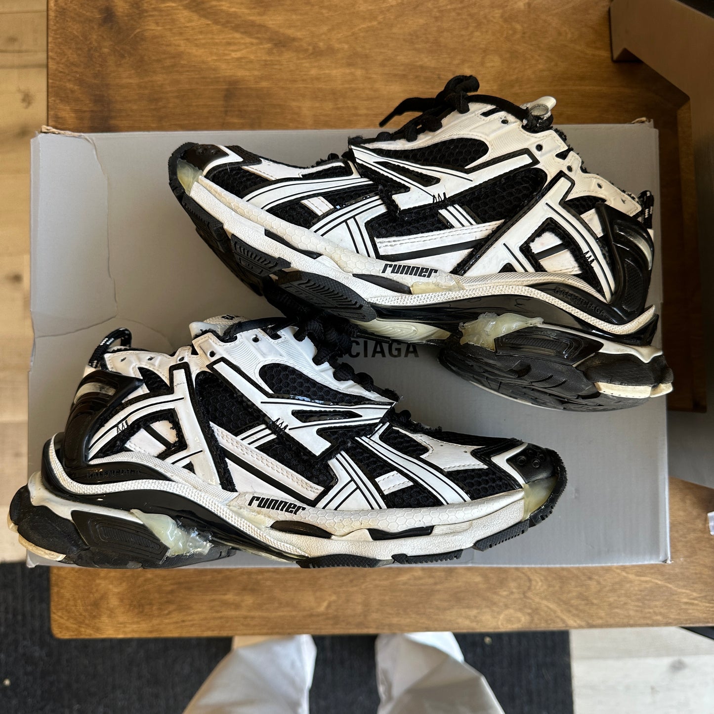 Balenciaga Runner "Bicolor Mesh" Size 40
