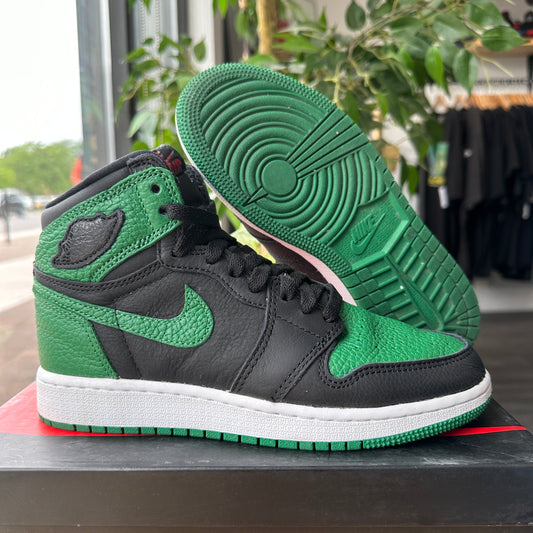 Air Jordan 1 High "Pine Green 2.0" Size 4Y