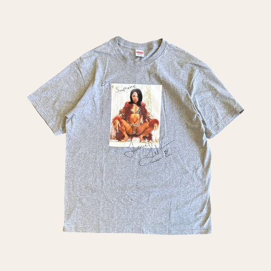 Supreme Lil Kim Tee Size L