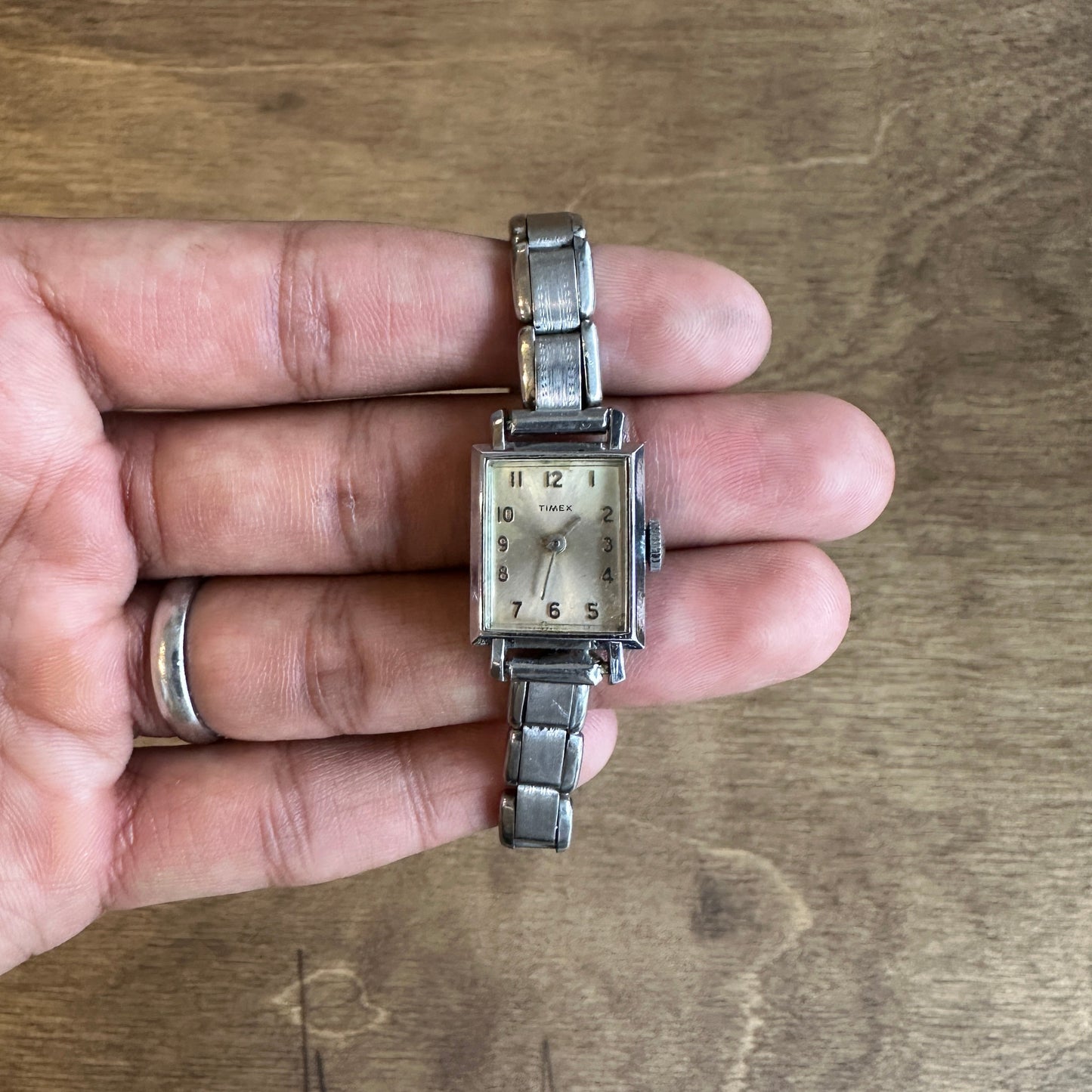 Vintage Ladies Timex Manual Wind Bracelet Watch