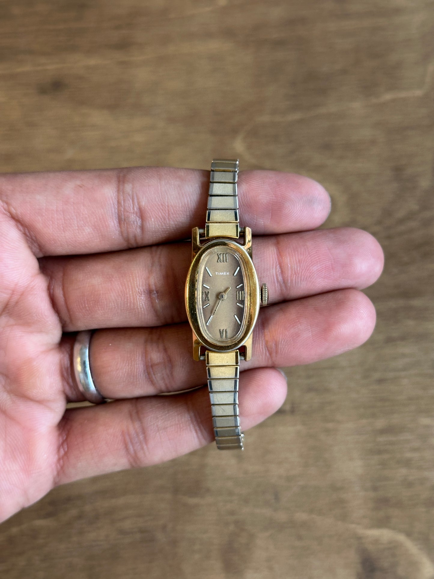 Vintage Ladies Timex Manual Wind Watch