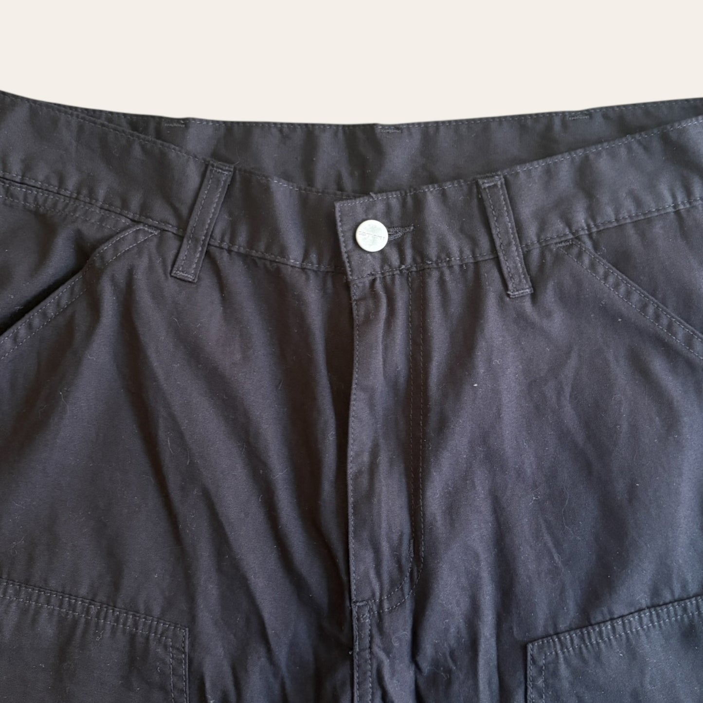 Carhartt Shorts Black Size 32
