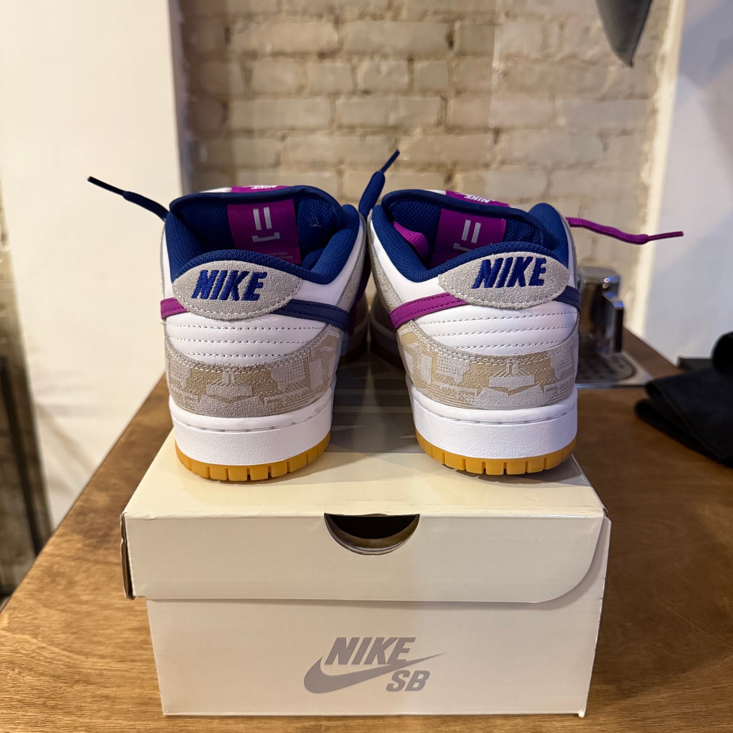 Nike SB Dunk Low Rayssa Leal Size 9