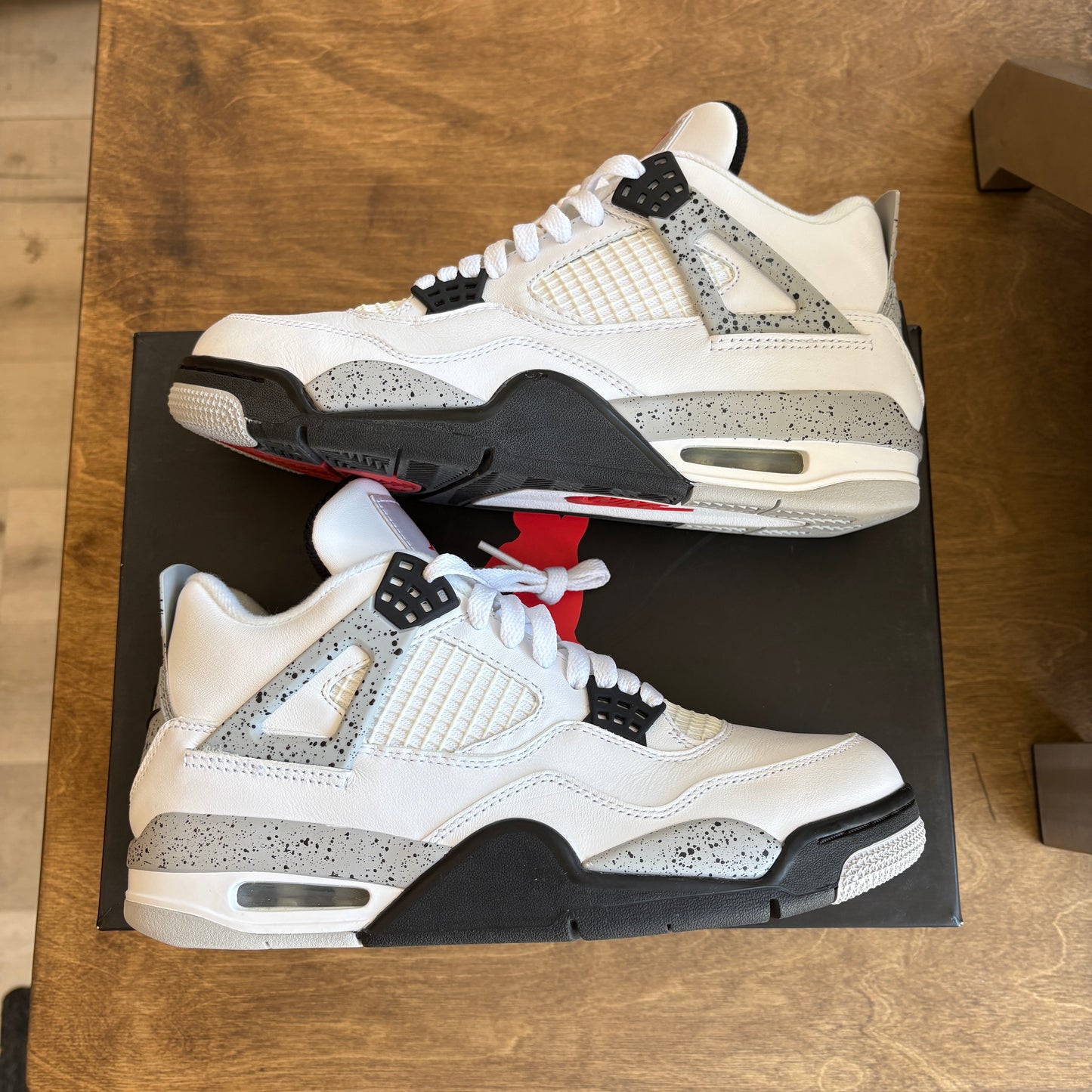 Jordan 4 "White Cement" Size 8
