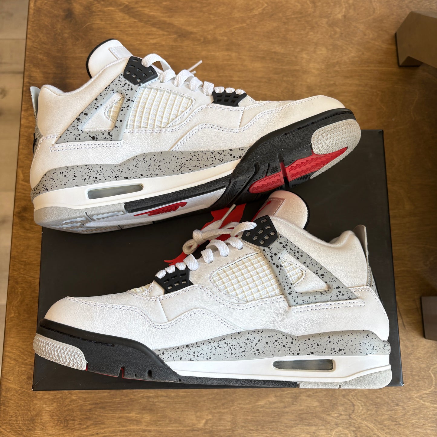 Jordan 4 "White Cement" Size 8