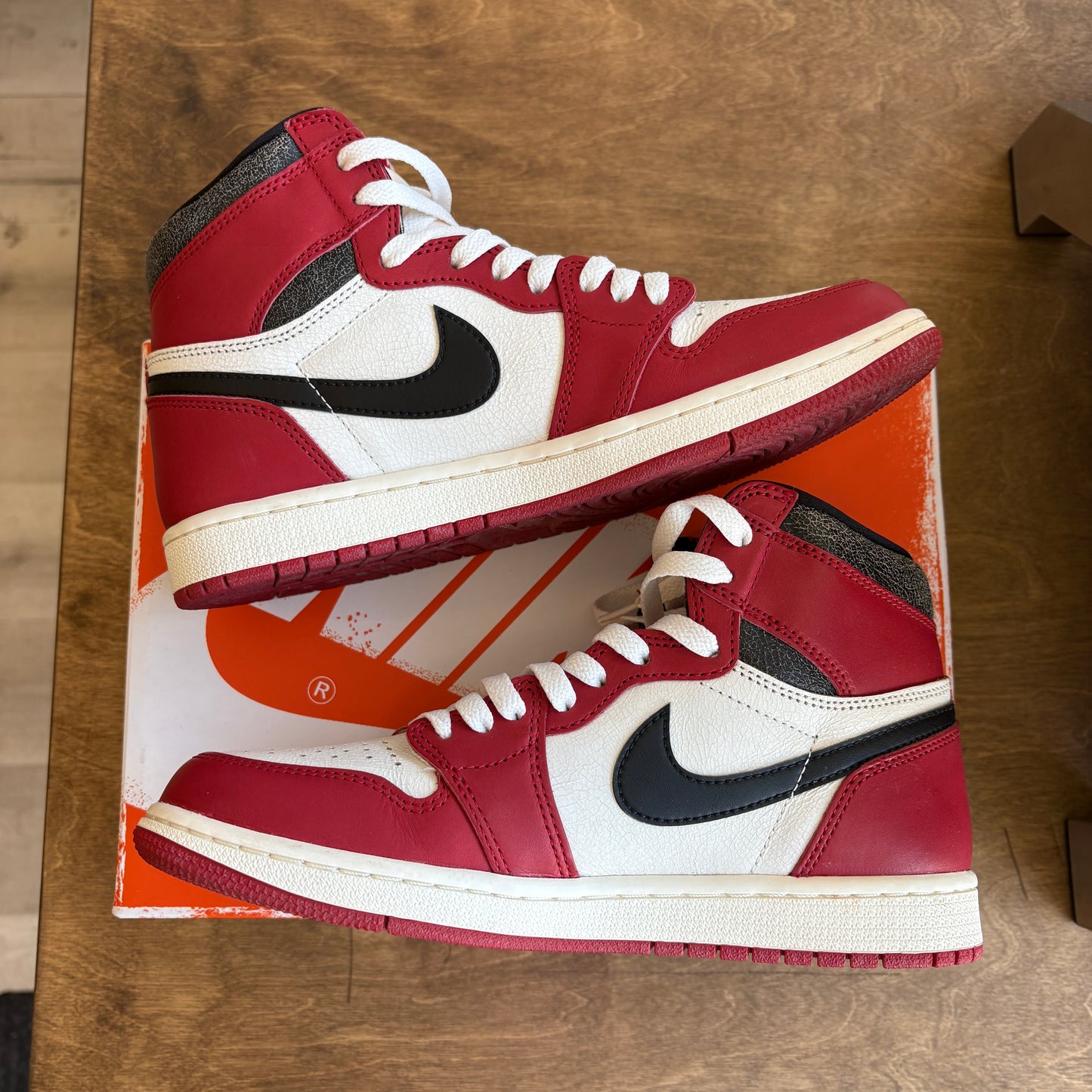 Jordan 1 "Lost and Found" Size 8
