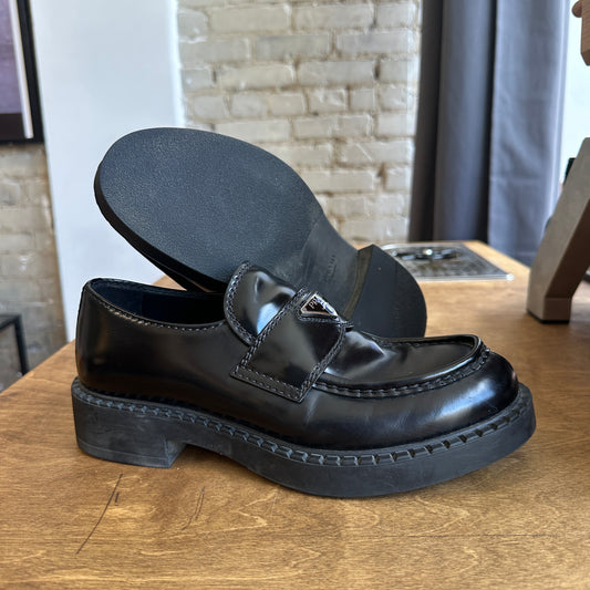Prada Leather Loafers Size 7.5