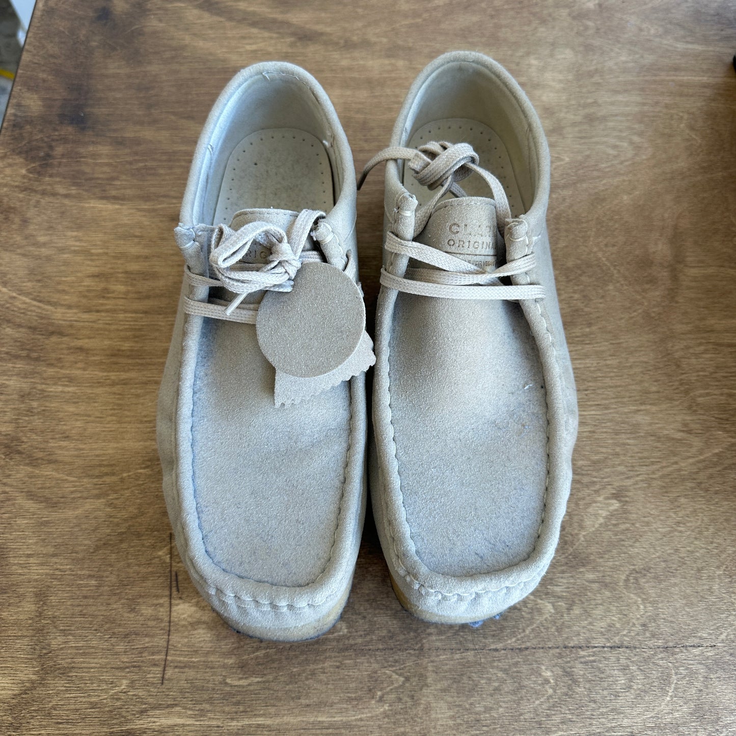 Clarks Wallabee Vegan Size 9