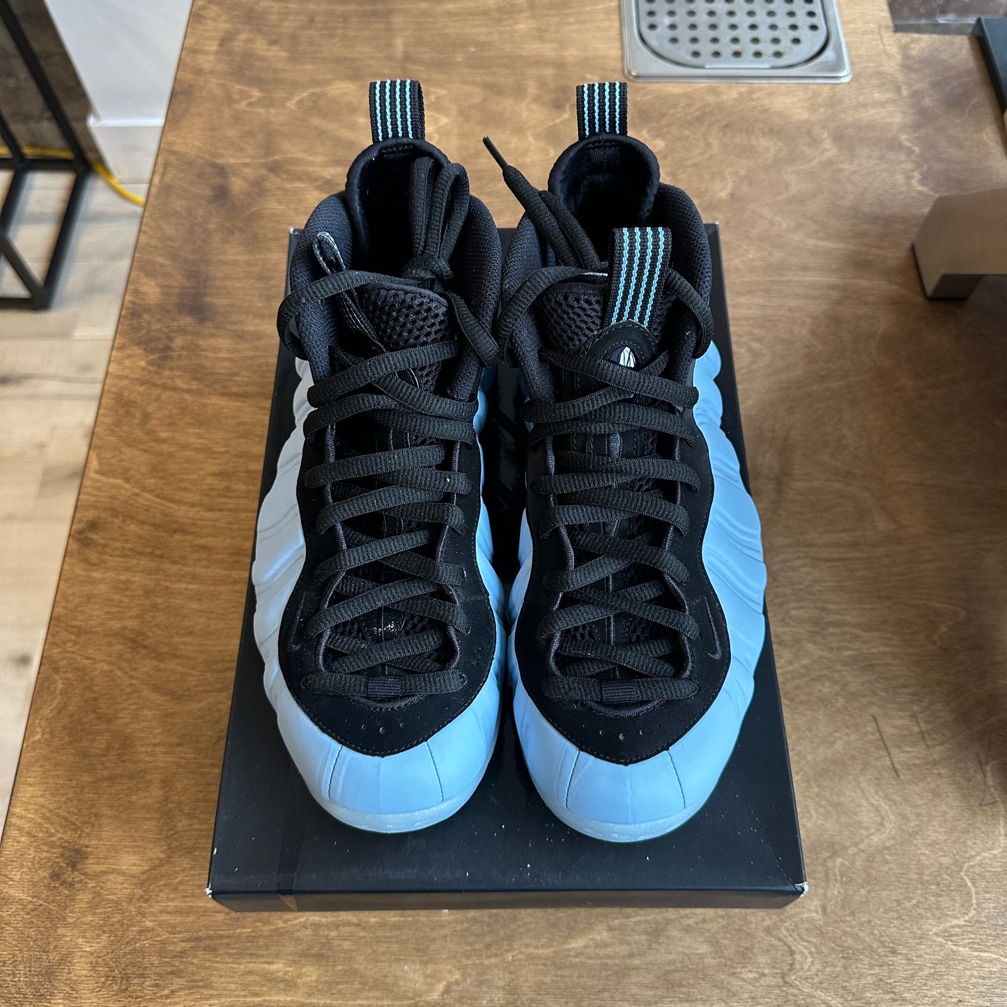 Nike Foamposite One "Psychic Blue" Size 8