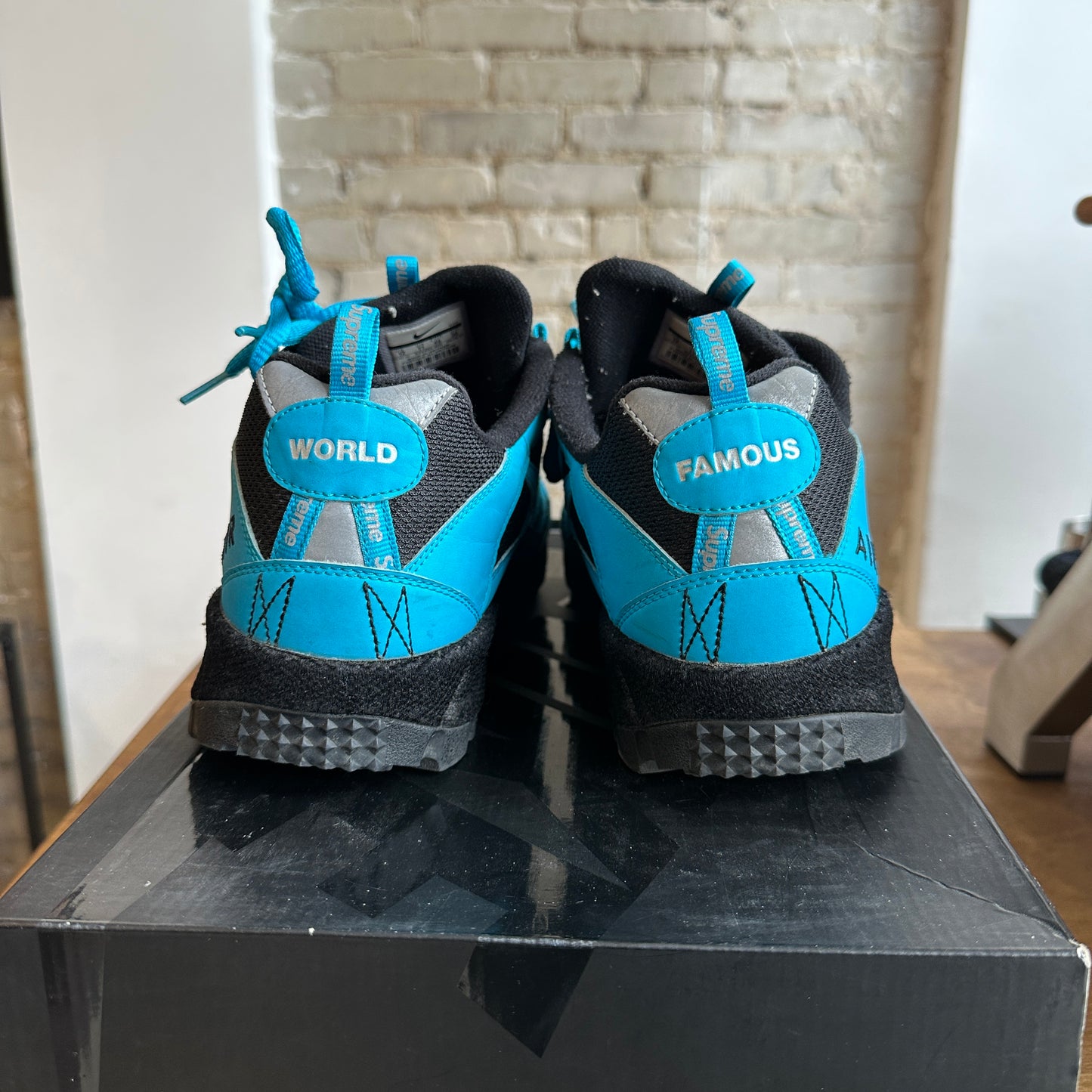 Supreme x Nike Air Humara "Blue" Size 12