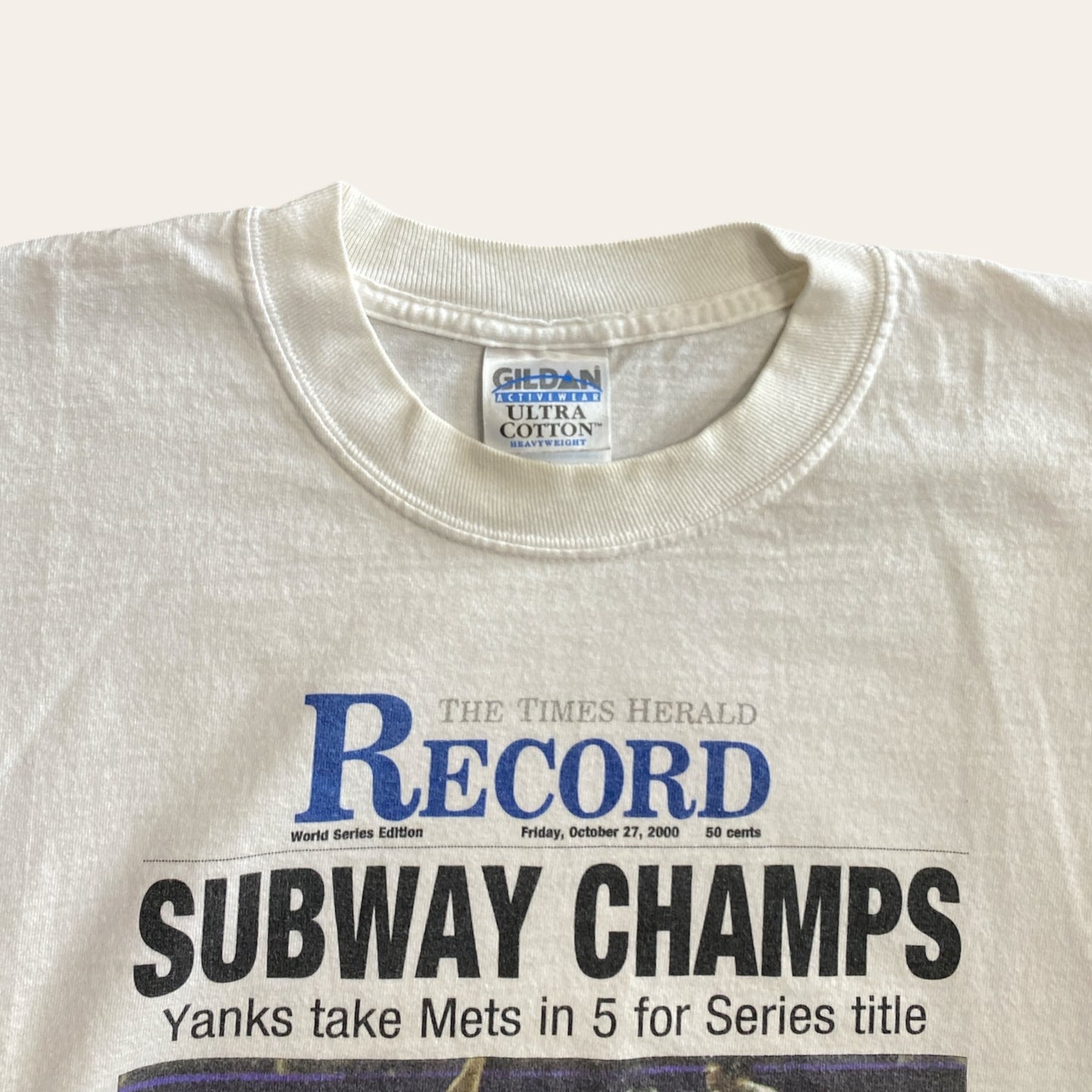 00' NY Yankees News Paper Long Sleeve Size XL