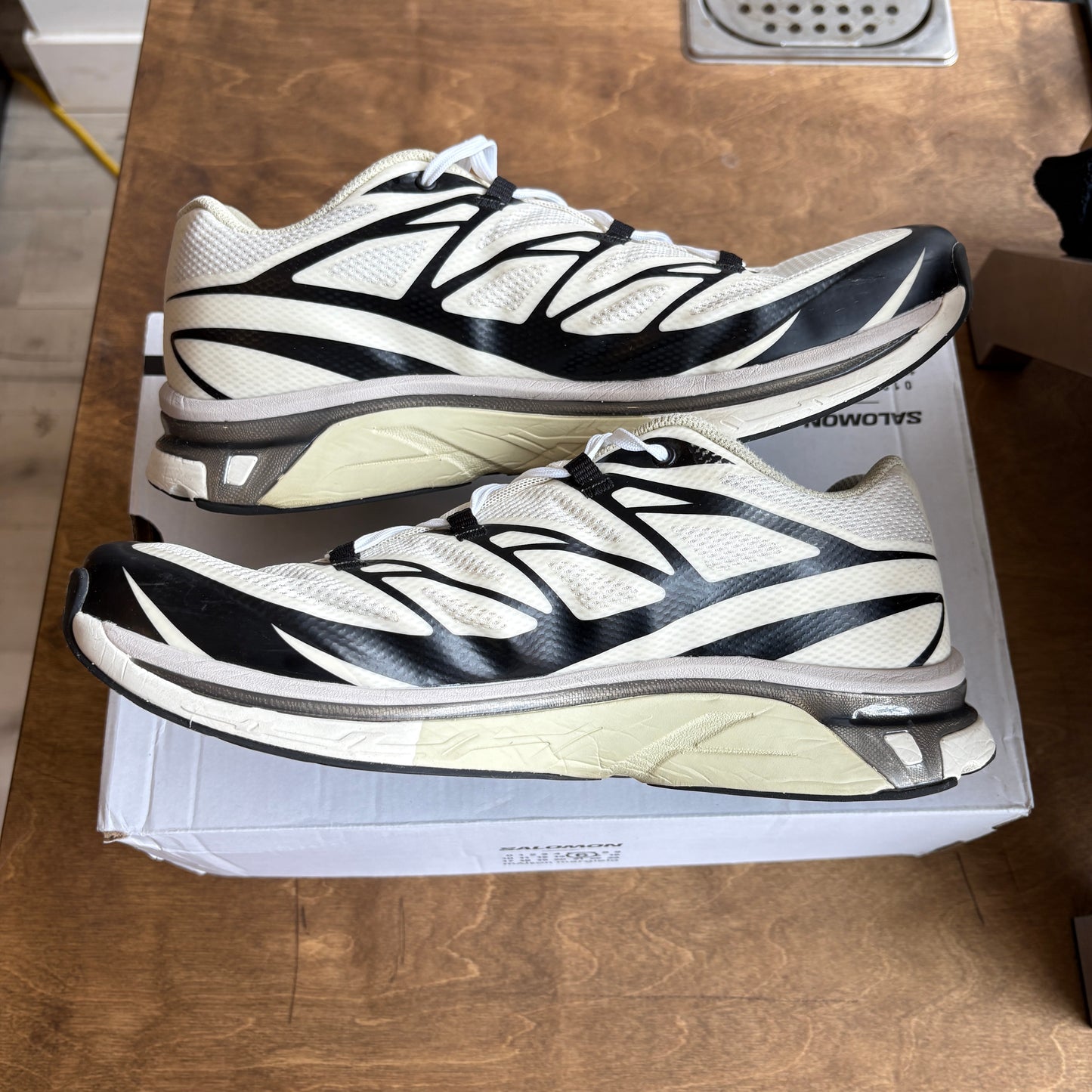 MM6 x Salomon XT 'Vanilla Ice' Size 9