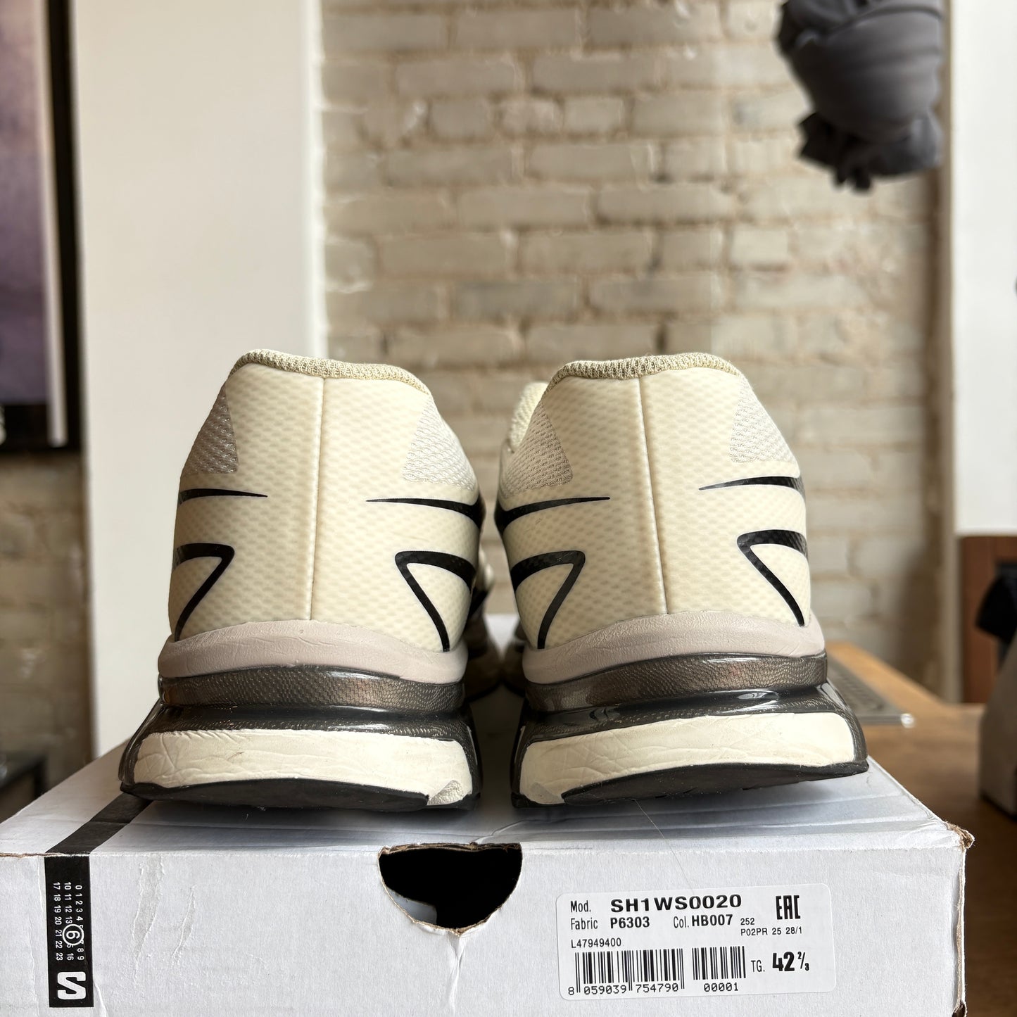 MM6 x Salomon XT 'Vanilla Ice' Size 9