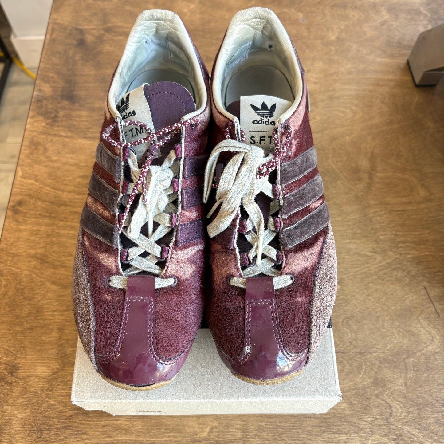 Sound for the Mute x Adidas Country Size 10.5