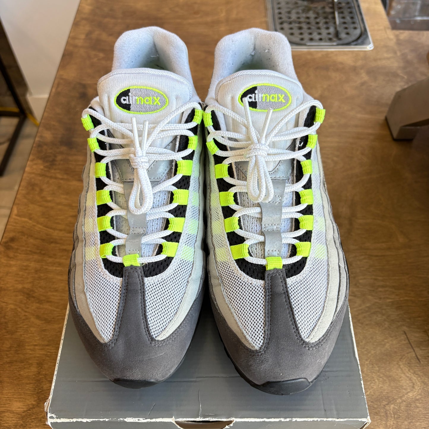 Nike Air Max 95 "Neon" Size 10.5