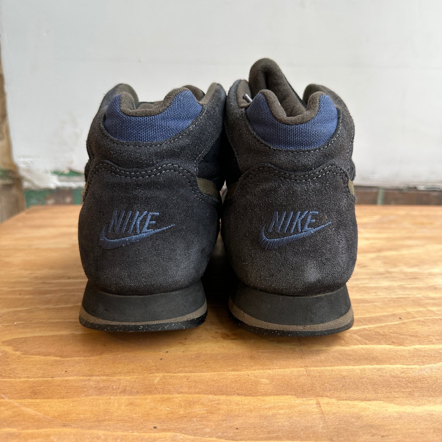 93' Nike Caldera Boots 'Navy' Size 10