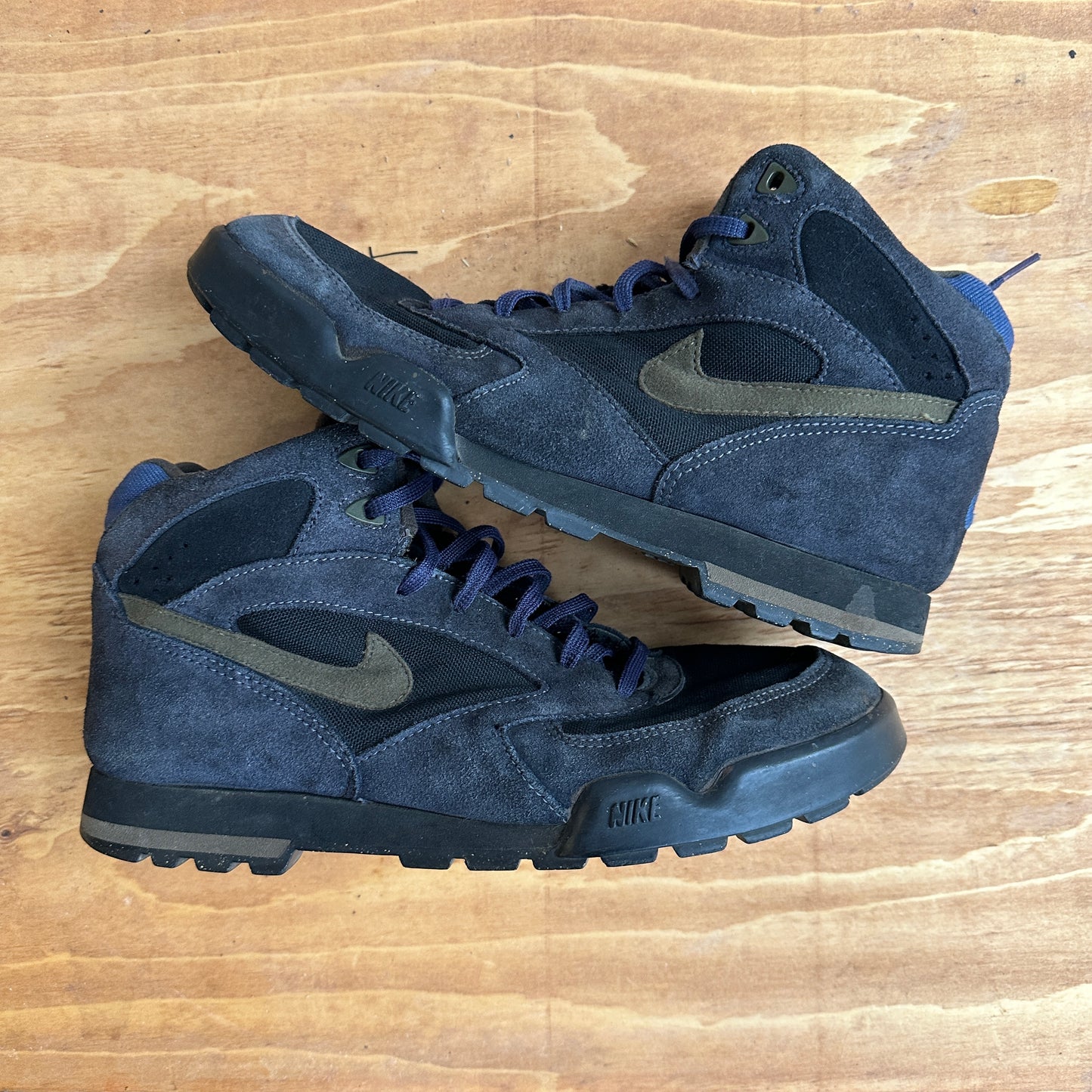 93' Nike Caldera Boots 'Navy' Size 10