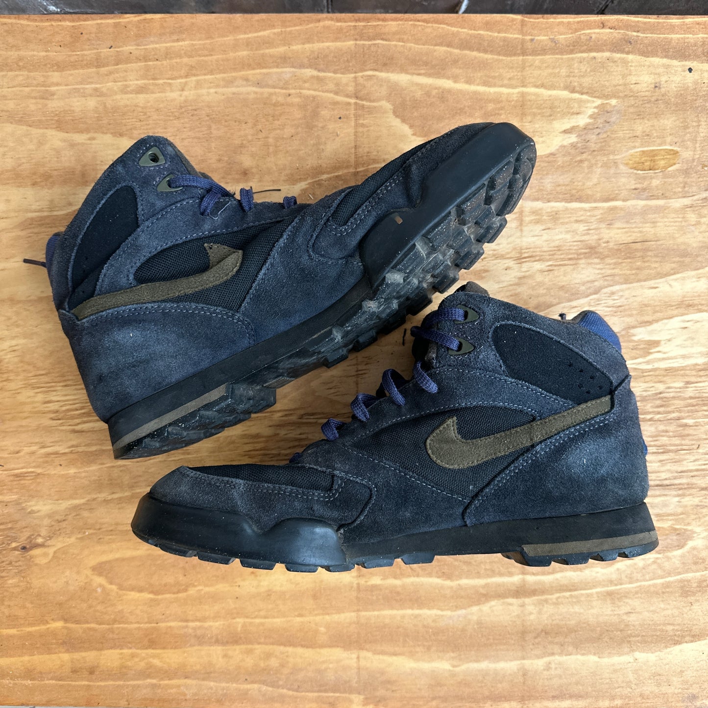 93' Nike Caldera Boots 'Navy' Size 10