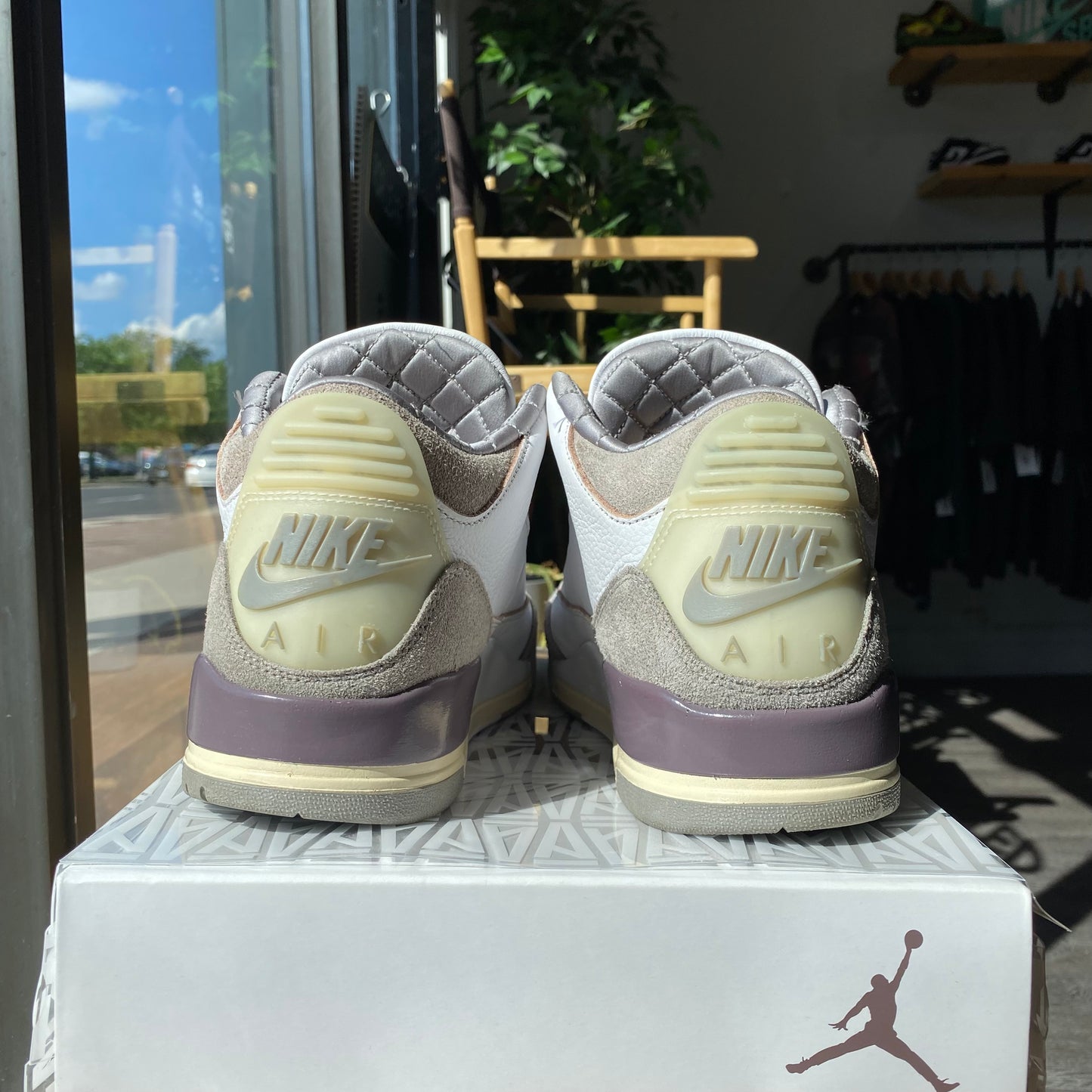 Jordan 3 ' A Ma Maniére' Size 9