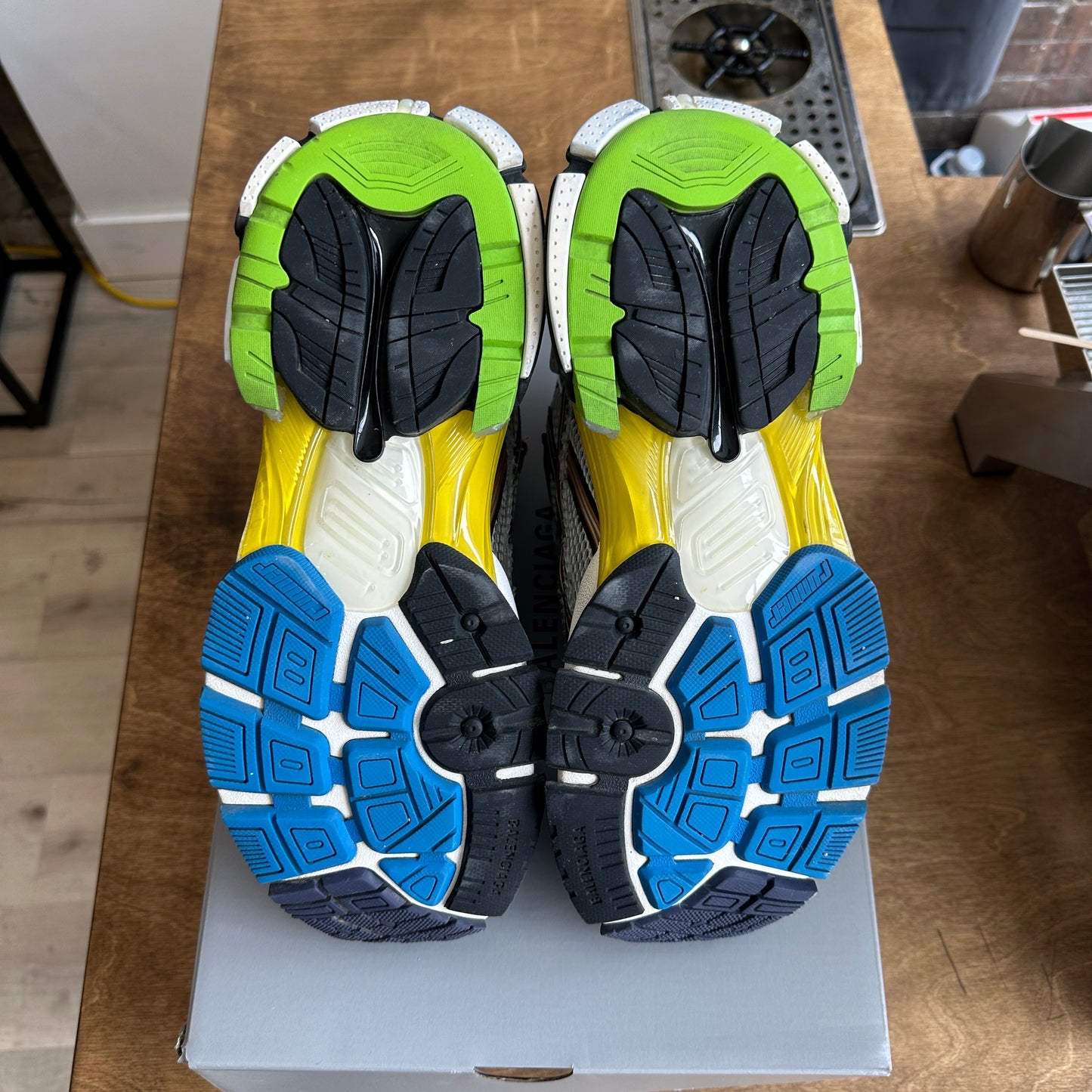 Balenciaga Runner "Multicolor" Size 43