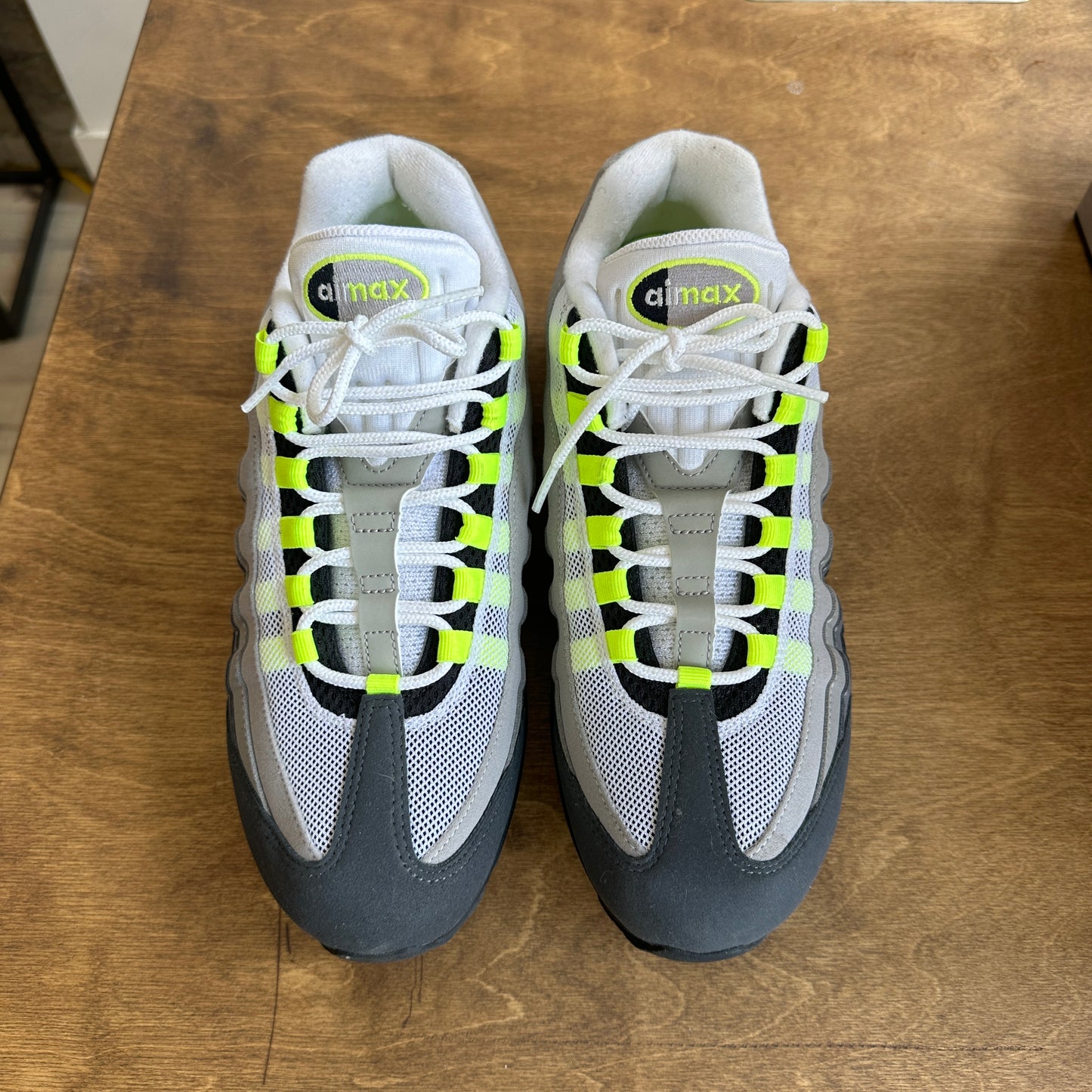 Air Max 95 "Neon Big Bubble" Size 10