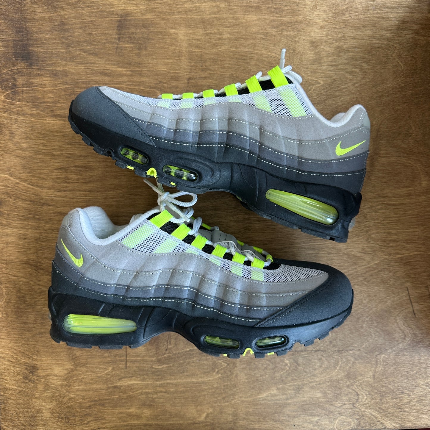 Air Max 95 "Neon Big Bubble" Size 10
