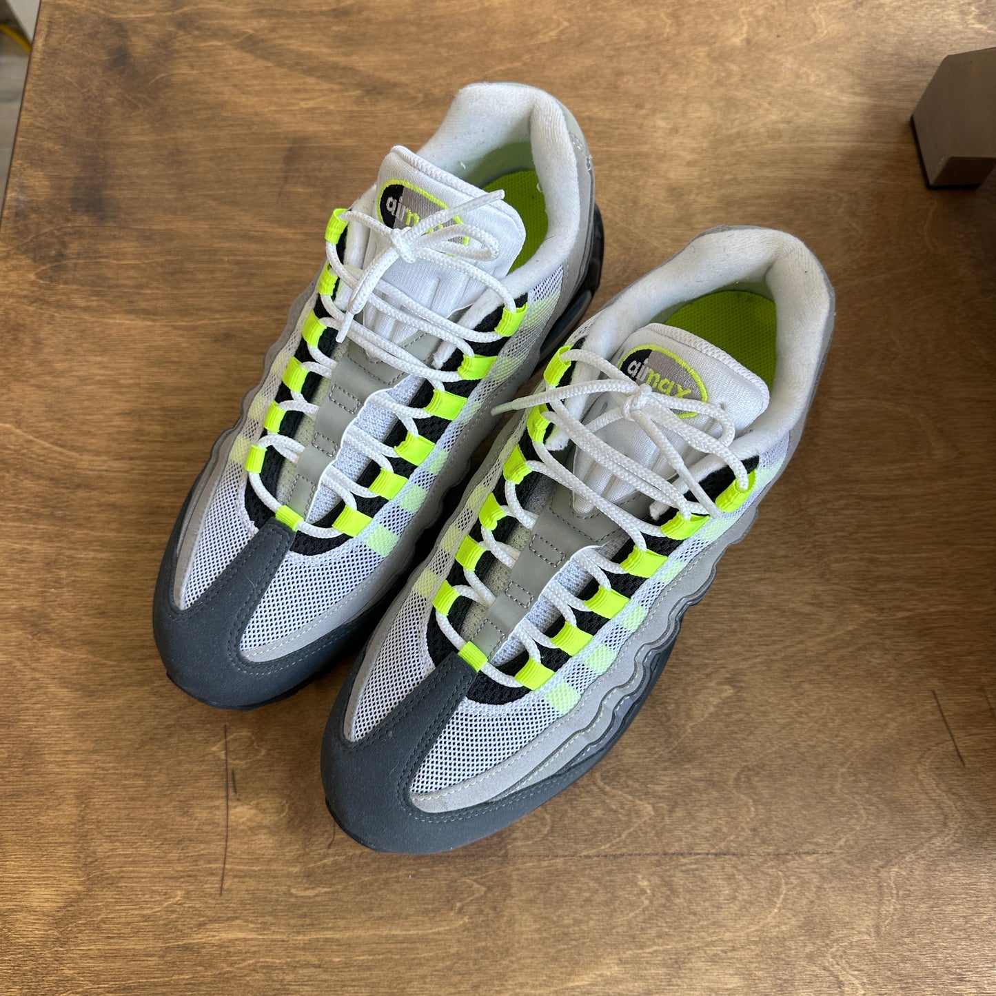 Air Max 95 "Neon Big Bubble" Size 10