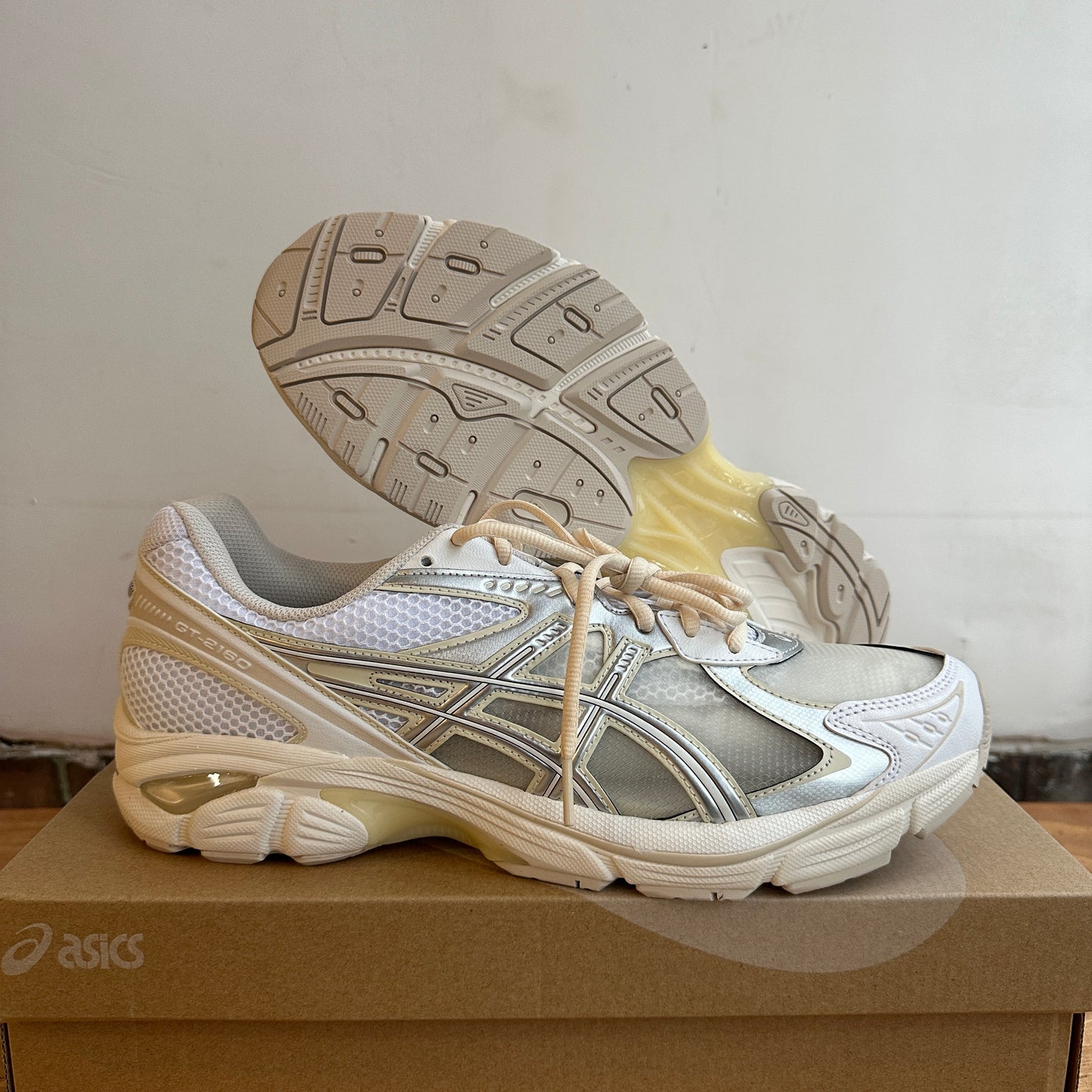 Brand New Asics GT2160 "Pure Silver" Size 12