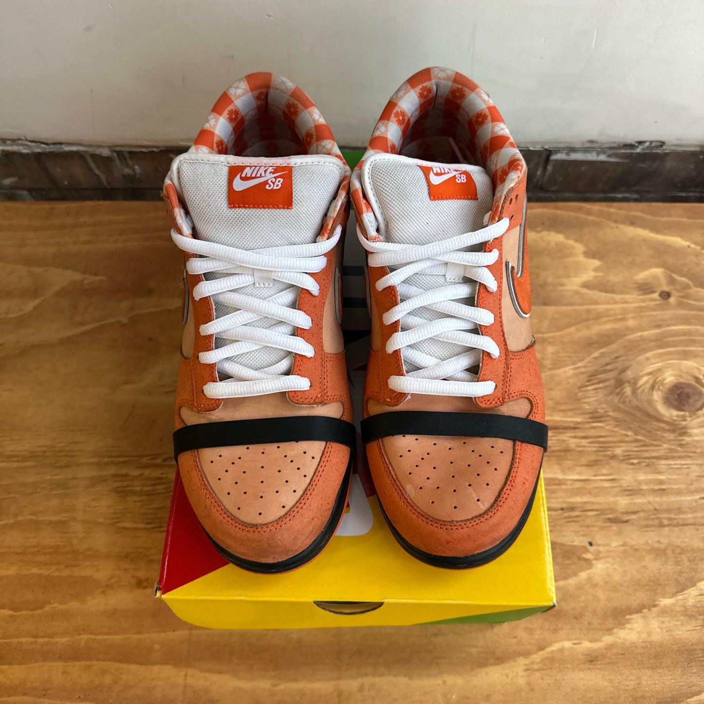 Nike SB Dunk Low "Orange Lobster" Size 12