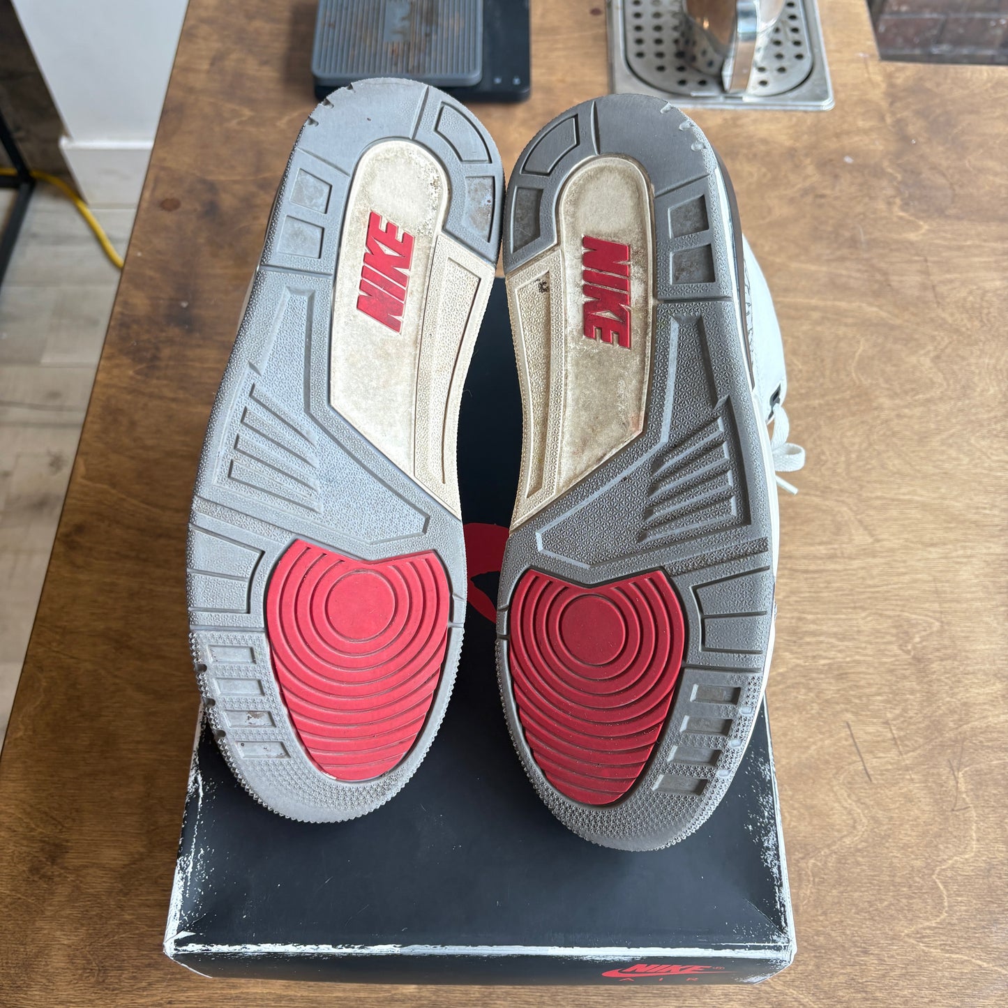Air Jordan 3 Retro White Cement Reimagined Size 9.5