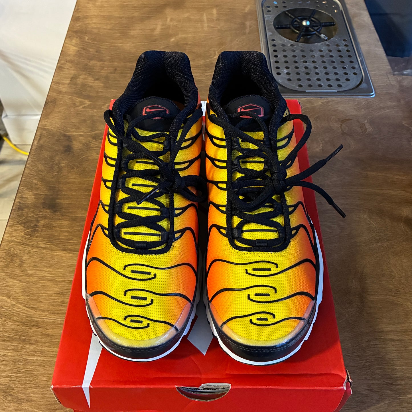 Brand New Nike Air Max Plus 'Sunset'