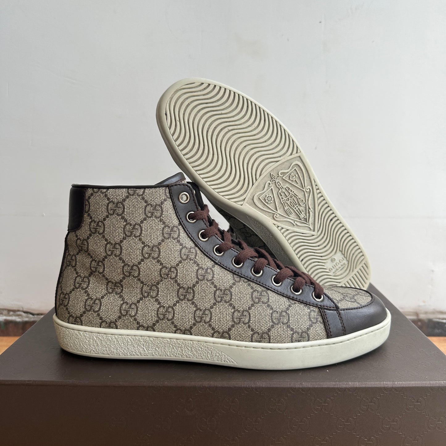 Gucci Tessuto High Top Size 8.5