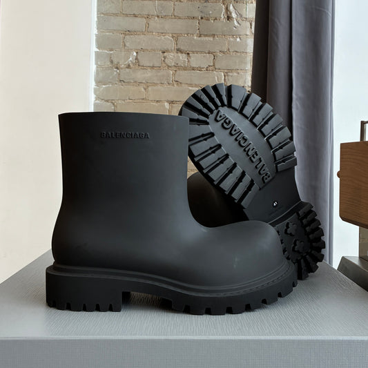 Brand New Balenciaga Steroid Bootie Size 41