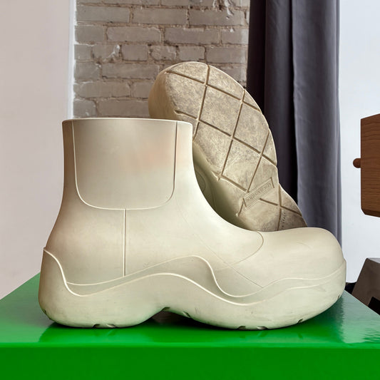 Bottega Veneta Puddle Boot White Size 45